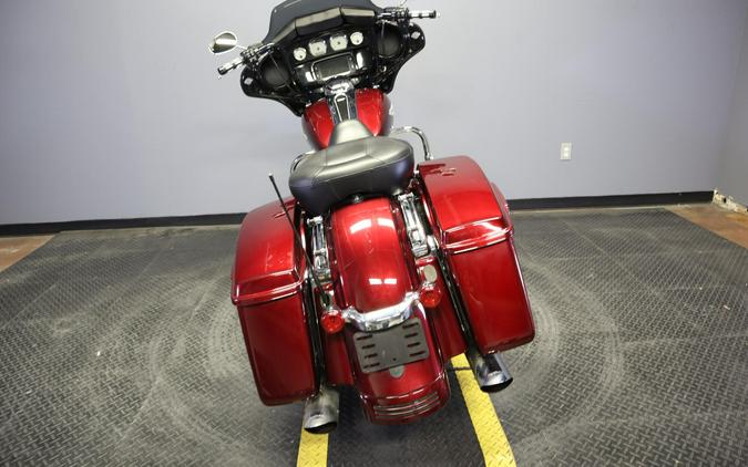 2014 Harley-Davidson Street Glide Special Mysterious Red Sunglo