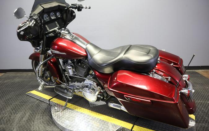 2014 Harley-Davidson Street Glide Special Mysterious Red Sunglo