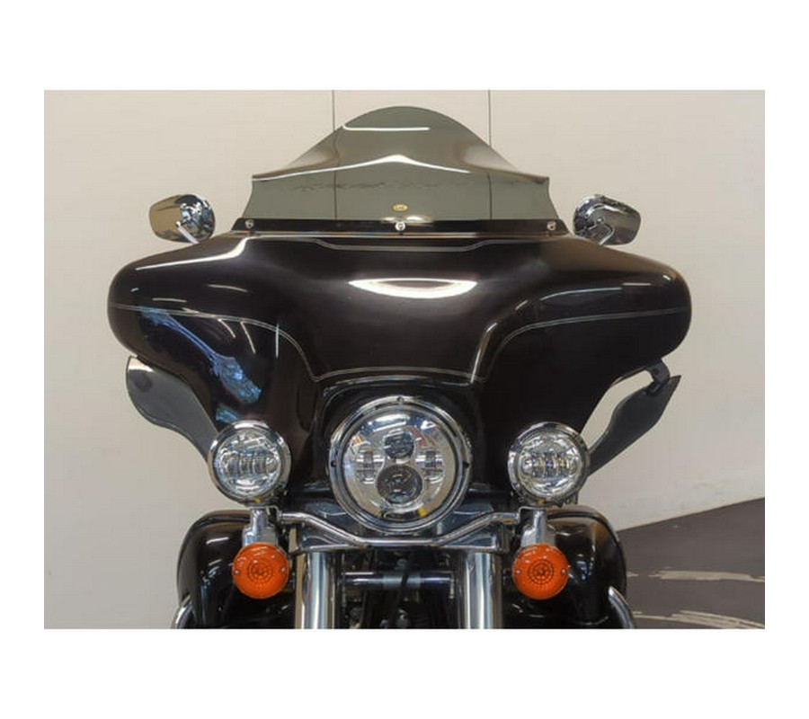 2010 Harley-Davidson® FLHTCU - Ultra Classic® Electra Glide