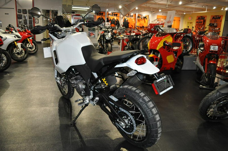 2023 Ducati DesertX Star White Silk