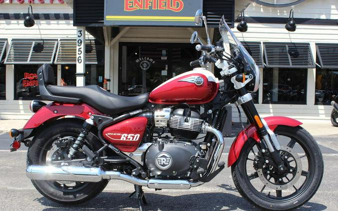 2024 Royal Enfield Super Meteor 650 Celestial Red