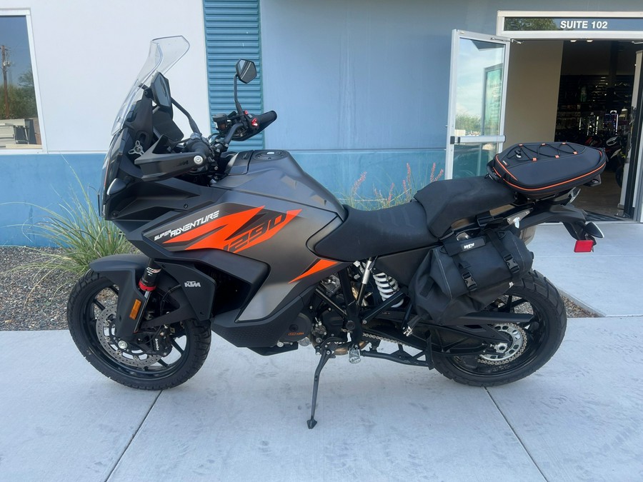 2022 KTM 1290 SUPER ADVENTURE S