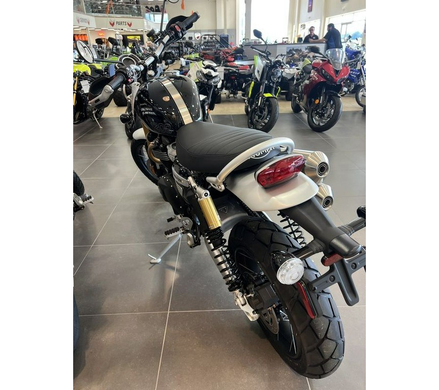 2025 Triumph Scrambler 1200 XE Phantom Black Storm Grey
