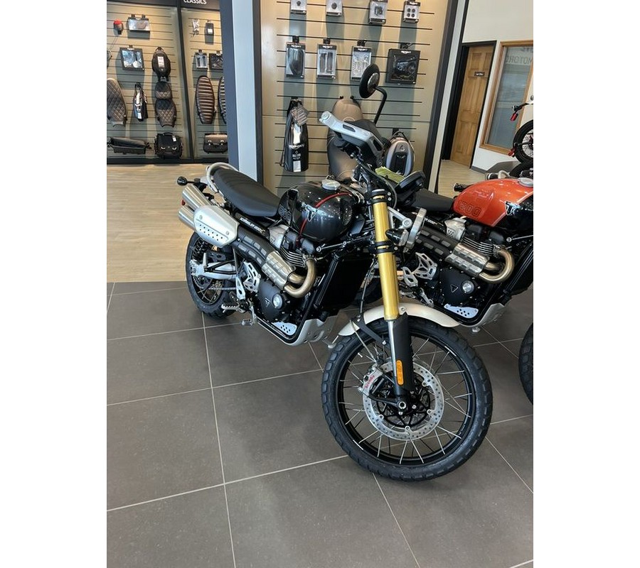 2025 Triumph Scrambler 1200 XE Phantom Black Storm Grey