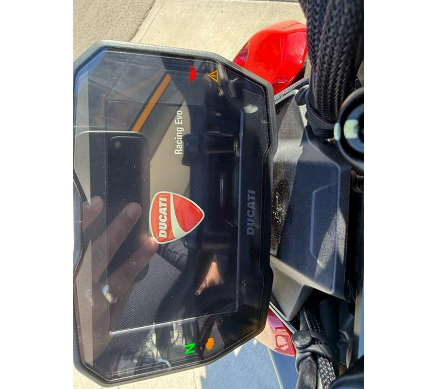 2021 Ducati Streetfighter V4 S