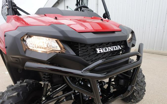 2026 Honda Pioneer 700 Deluxe