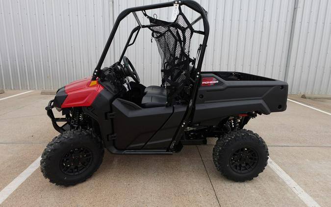 2026 Honda Pioneer 700 Deluxe