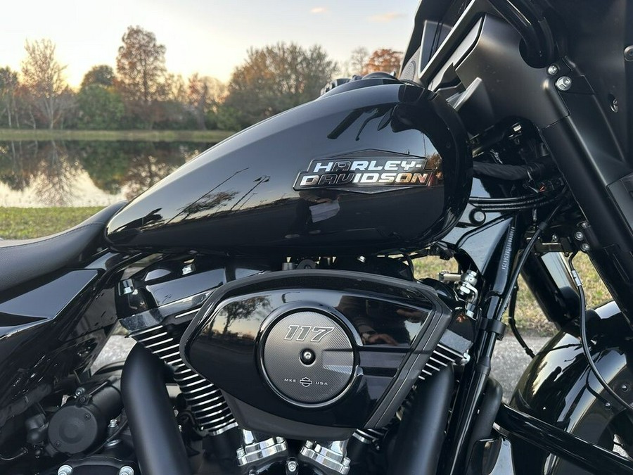 2025 Harley-Davidson Street Glide FLHX