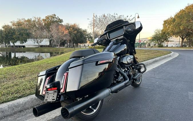 2025 Harley-Davidson Street Glide FLHX