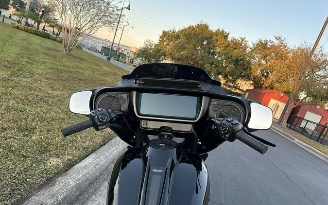 2025 Harley-Davidson Street Glide FLHX