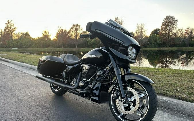 2025 Harley-Davidson Street Glide FLHX