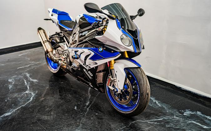2014 BMW HP4