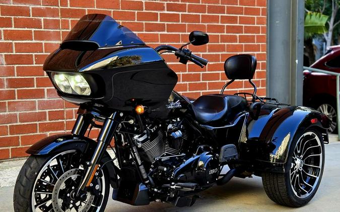 2024 Harley-Davidson® FLTRT - Road Glide® 3