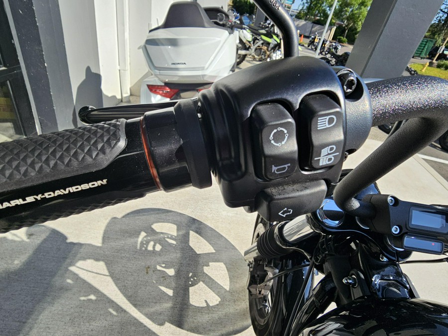 2023 Harley-Davidson SOFTAIL STREET BOB 114