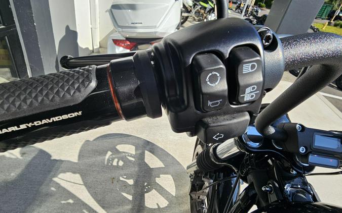 2023 Harley-Davidson SOFTAIL STREET BOB 114