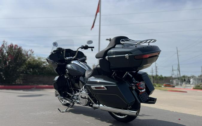 2026 Harley-Davidson® FLTRXL Road Glide Limited Iron Horse Metallic