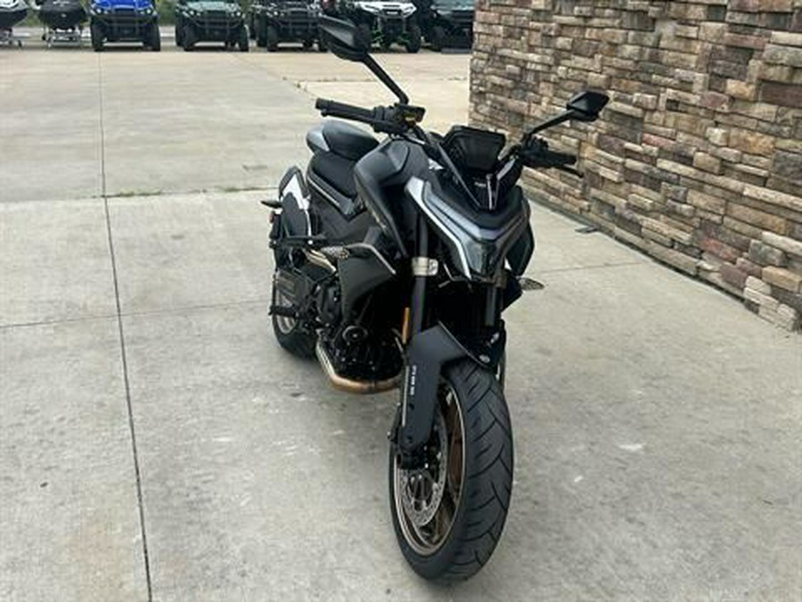 2024 CFMOTO 800NK