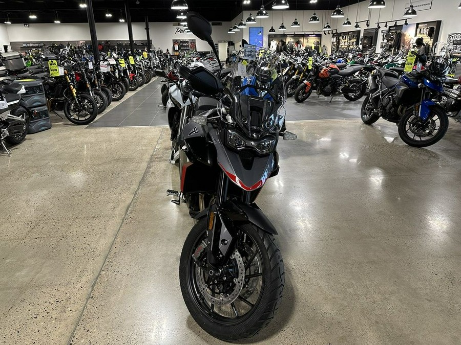 2024 Triumph Tiger 900 GT Graphite / Sapphire Black