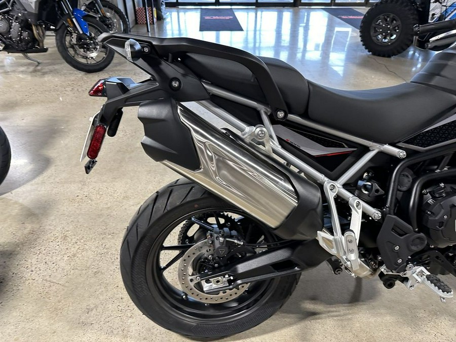 2024 Triumph Tiger 900 GT Graphite / Sapphire Black