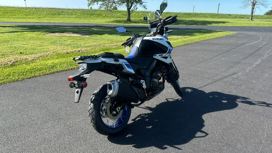 2026 Suzuki V-Strom 1050DE