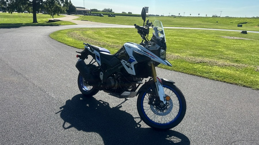 2026 Suzuki V-Strom 1050DE