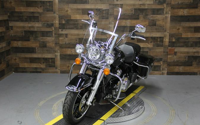 2022 Harley-Davidson Road King Vivid Black