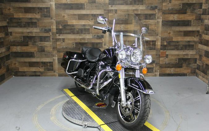 2022 Harley-Davidson Road King Vivid Black