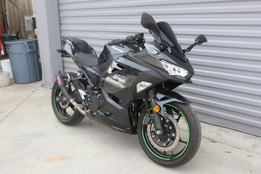 2022 Kawasaki Ninja 400 ABS