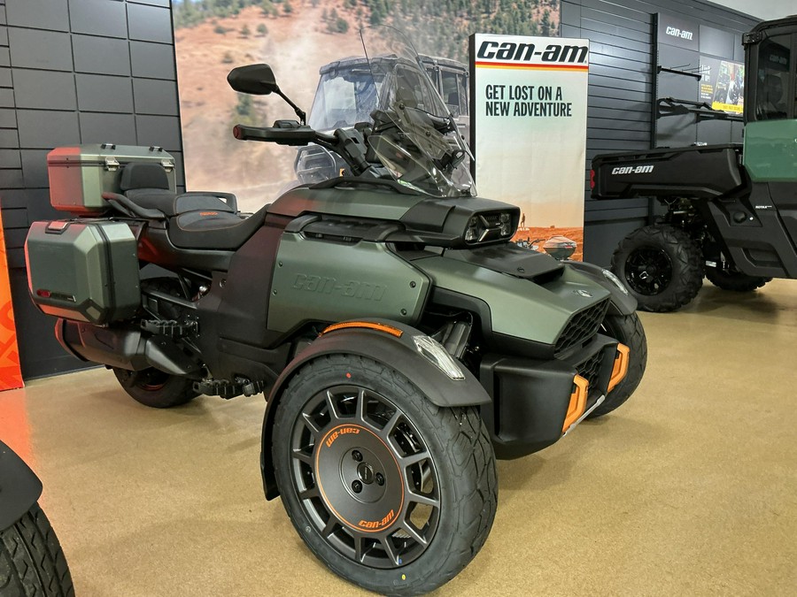 2025 Can-Am CANYON REDROCK SE6
