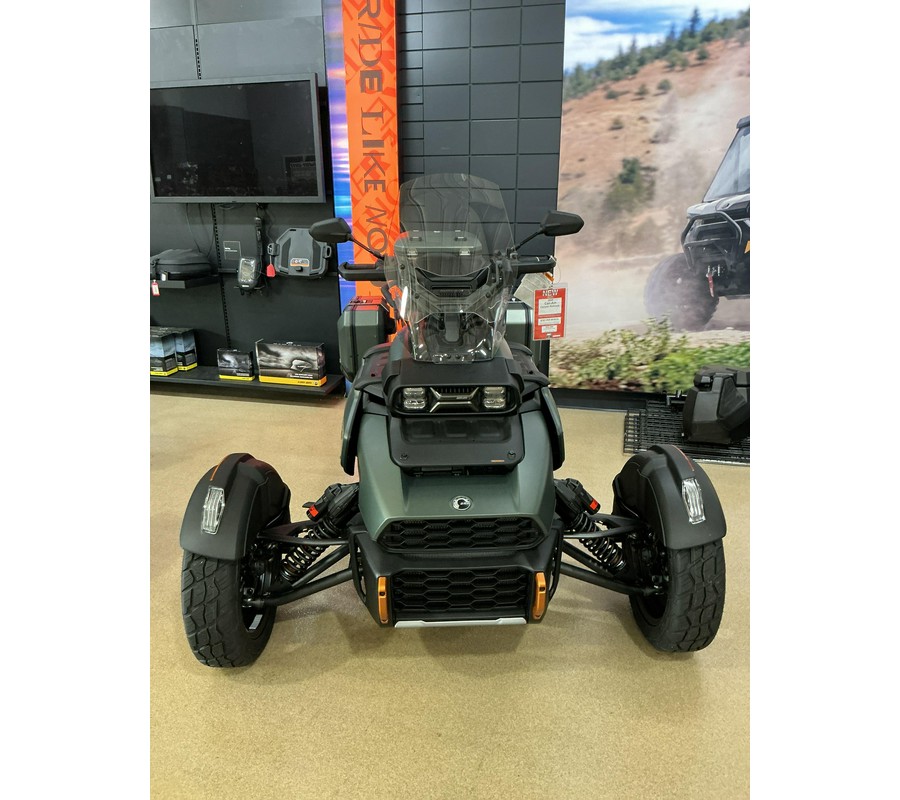 2025 Can-Am CANYON REDROCK SE6