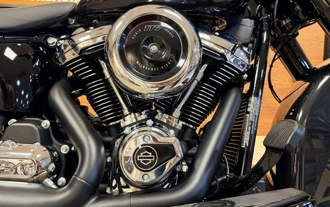 2026 H-D FLHC Softail Heritage Classic 117ci - Enthusiast Edition