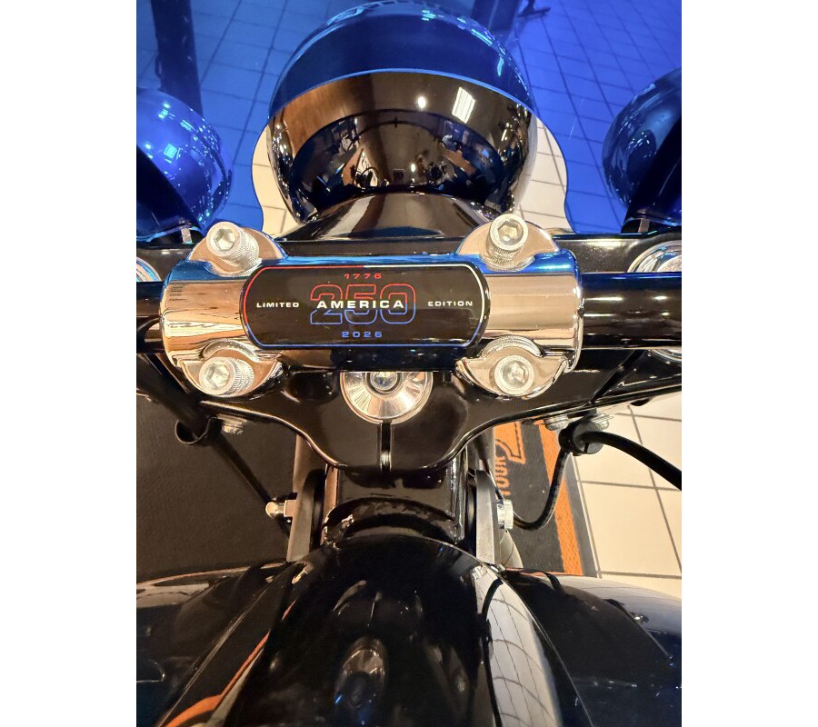 2026 H-D FLHC Softail Heritage Classic 117ci - Enthusiast Edition