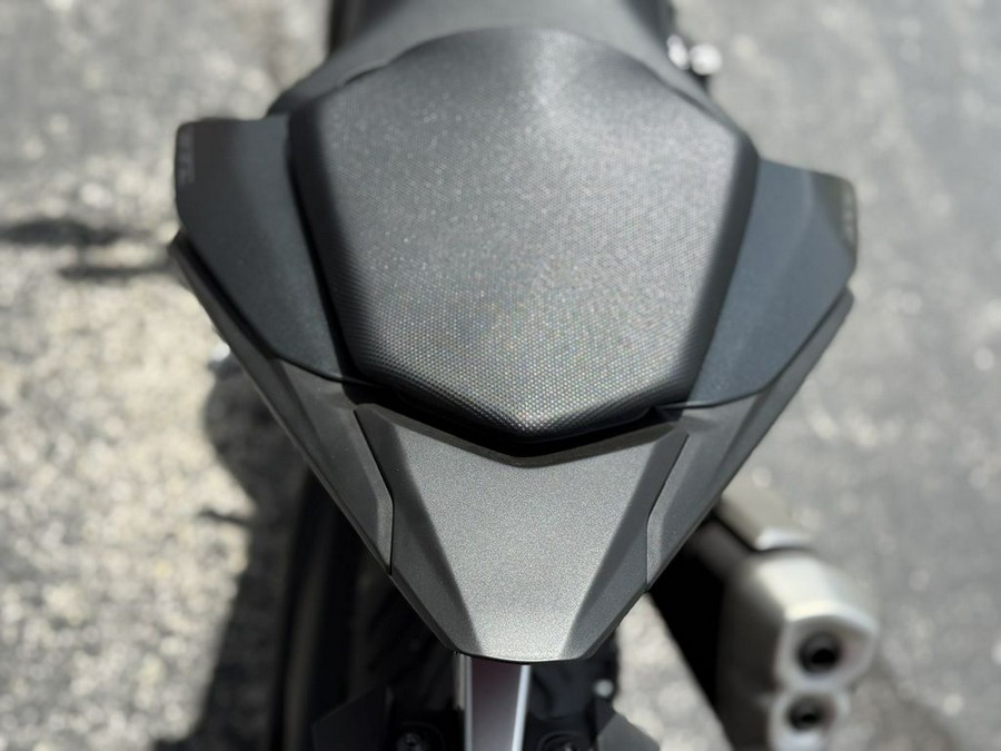 2025 Honda® Cb500F - 100560