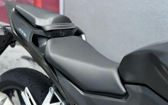 2025 Honda® Cb500F - 100560