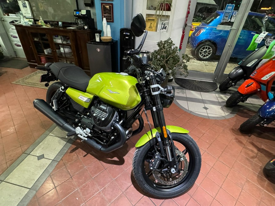 2026 MOTO GUZZI V7 Sport