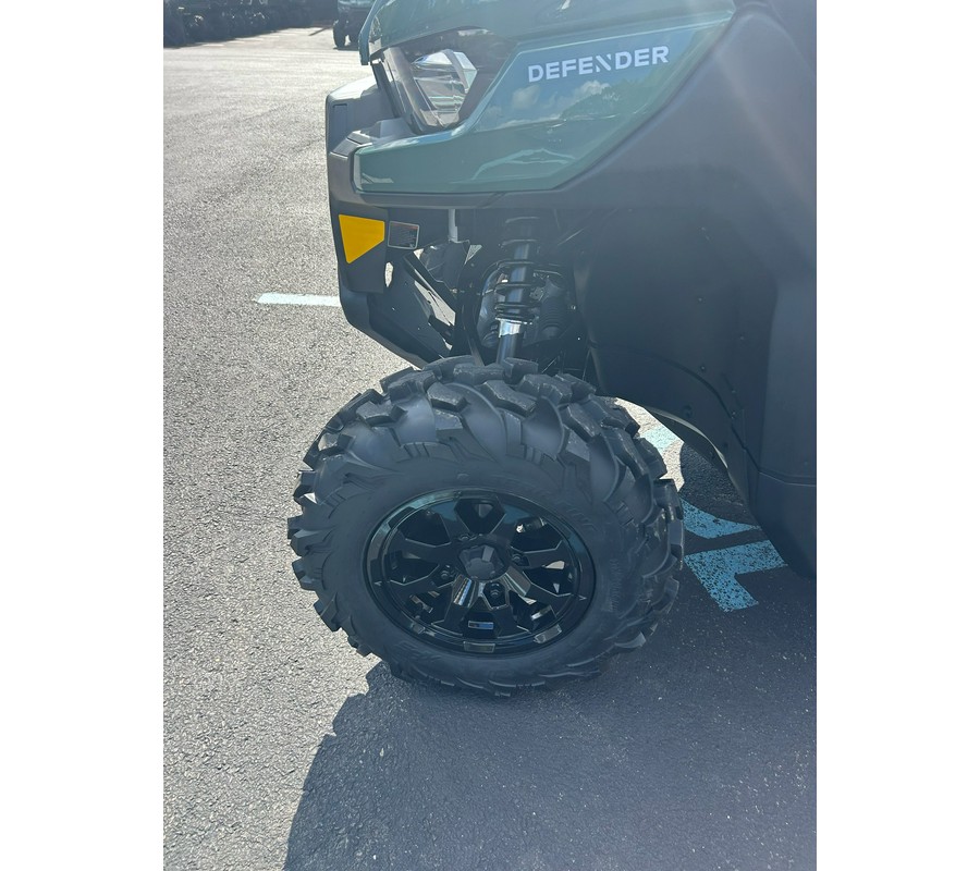 2026 Can-Am Defender DPS HD10