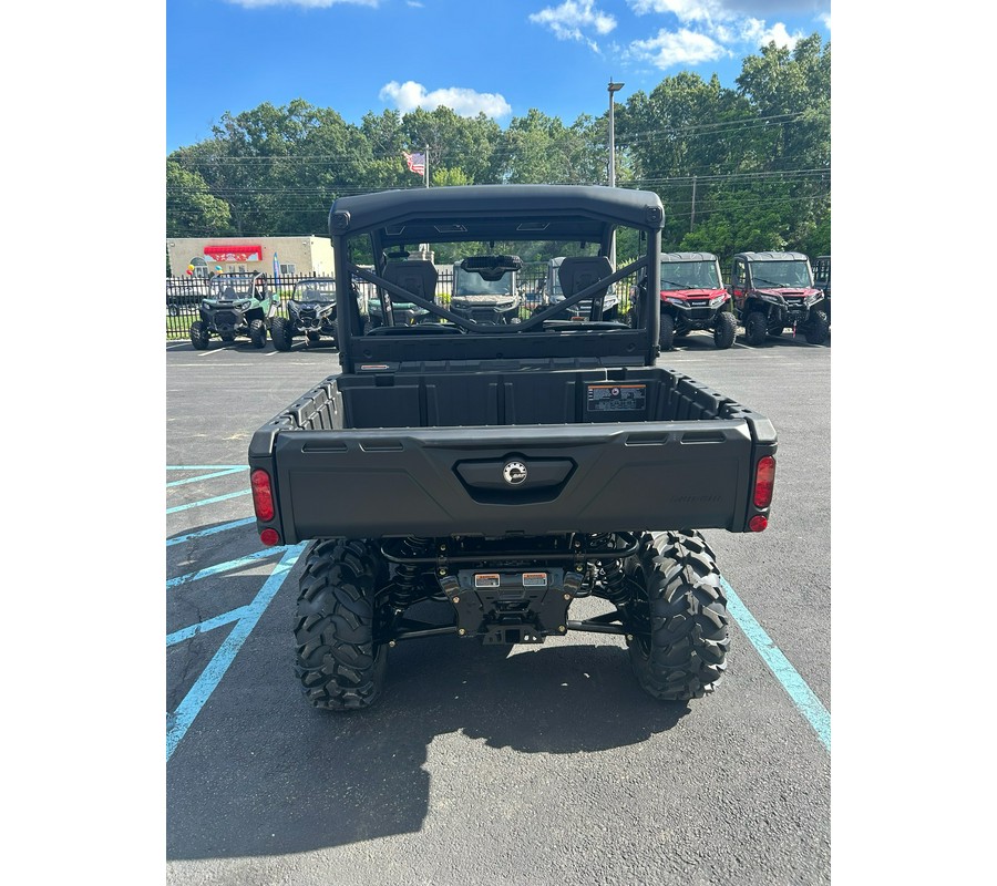 2026 Can-Am Defender DPS HD10