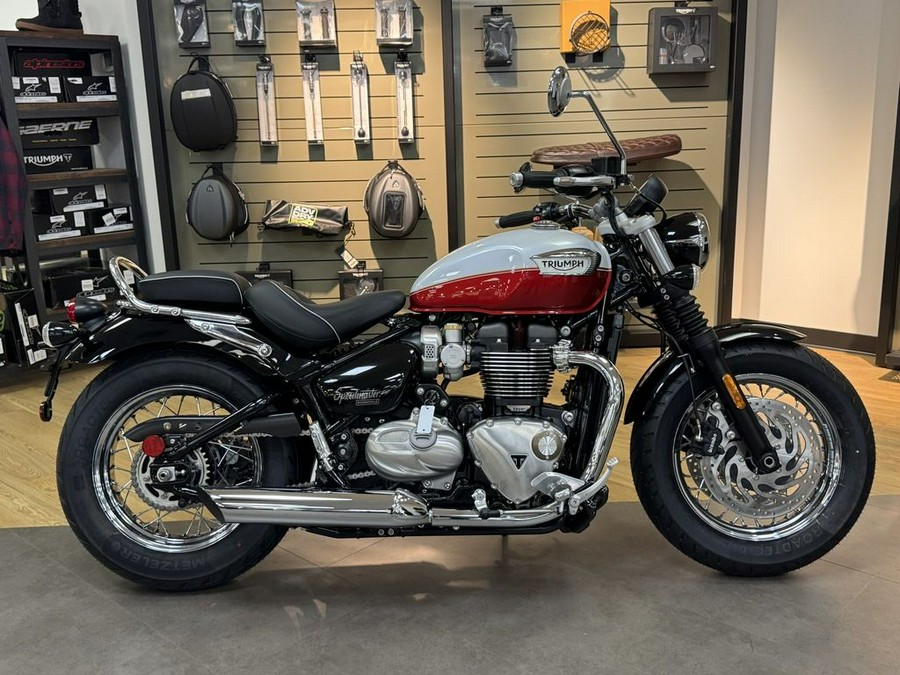 2025 Triumph Bonneville Speedmaster Snowdonia / Cranberry Red