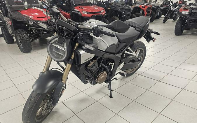 2025 Honda CB650R E-Clutch