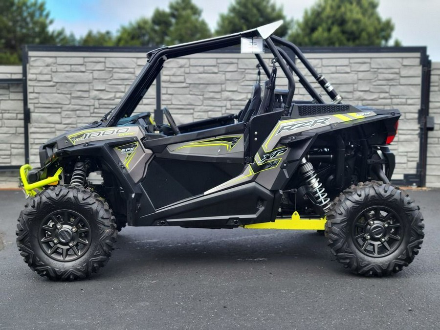 2016 Polaris® RZR XP® 1000 EPS Titanium Matte Metallic