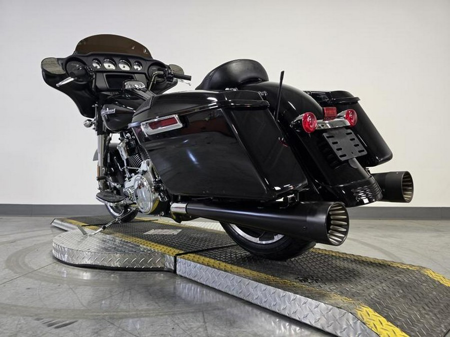2022 Harley-Davidson® FLHX - Street Glide®