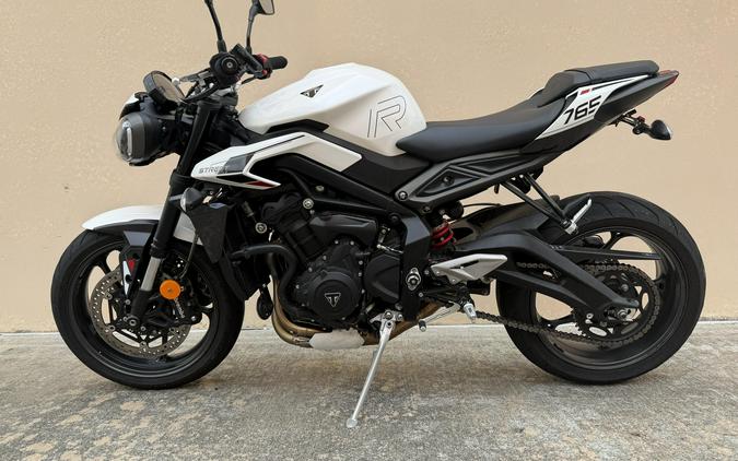2024 Triumph STREET TRIPLE R