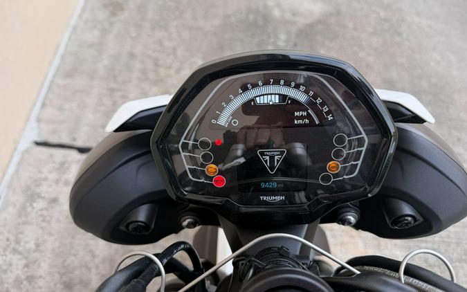 2024 Triumph STREET TRIPLE R