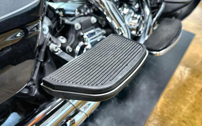 2014 Harley-Davidson® Ultra Limited Two-Tone Charcoal Pearl/Vivid Black