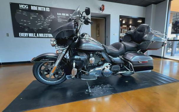 2014 Harley-Davidson® Ultra Limited Two-Tone Charcoal Pearl/Vivid Black