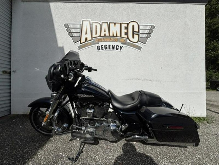 2019 Harley-Davidson® FLHX - Street Glide®