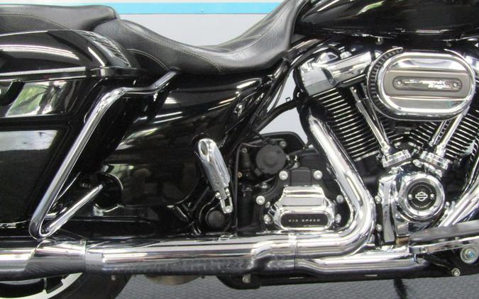 2017 Harley-Davidson® FLHXS - Street Glide® Special