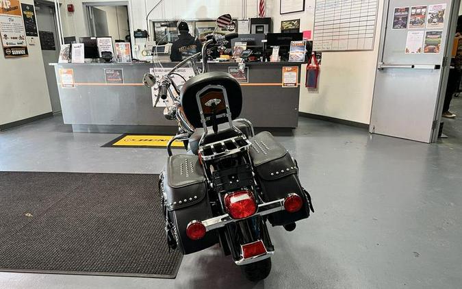 2010 Harley-Davidson® FLSTC - Heritage Softail® Classic