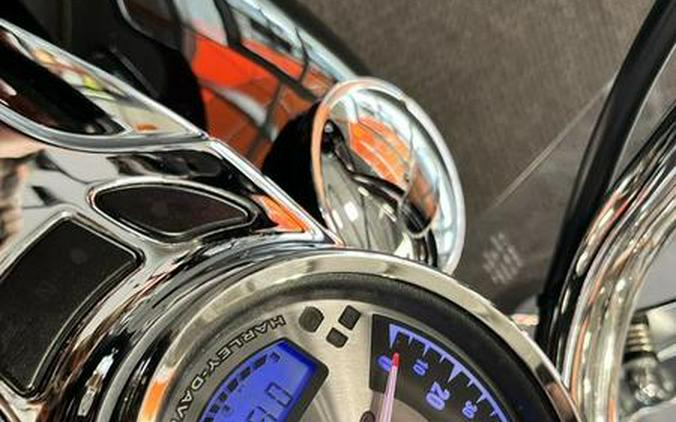 2010 Harley-Davidson® FLSTC - Heritage Softail® Classic