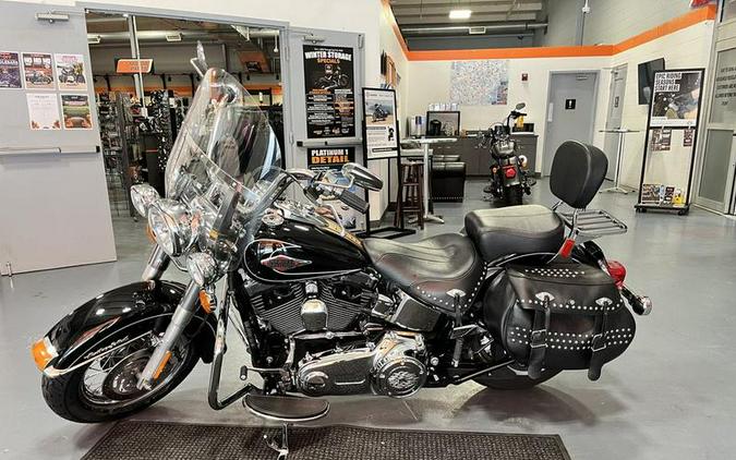 2010 Harley-Davidson® FLSTC - Heritage Softail® Classic